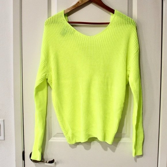 Front Tie Long Sleeve Neon Top - Picture 2 of 3